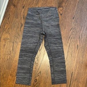 Lululemon crop